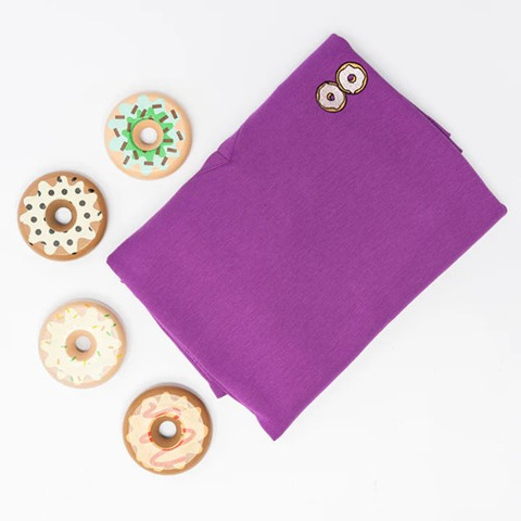 t-shirt paars donuts - 104327_01_36284.jpg