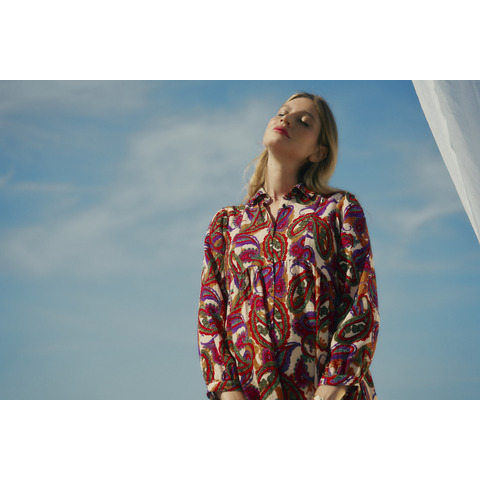 Soledad robe - 104490_01_88372.jpg