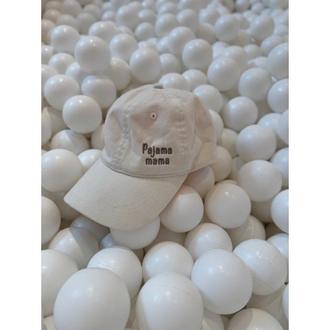 Mom Cap - 104554_02_93383.jpg
