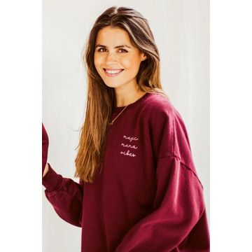 Burgundy mama (loose fit) - 104727_01_5093.jpg