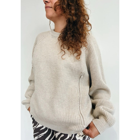 pull up knitted breastfeeding - 104805_02_34395.jpg